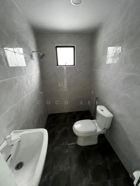 2-storey Terraced House for Sale in Permas Jaya (Johor) - Coco Lee - Bathroom - PropertyGuru.com.my