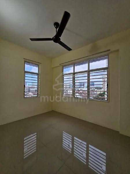 Rumah Flat untuk Disewa di Taman Bunga Merah - Lei Seow - PropertyGuru.com.my