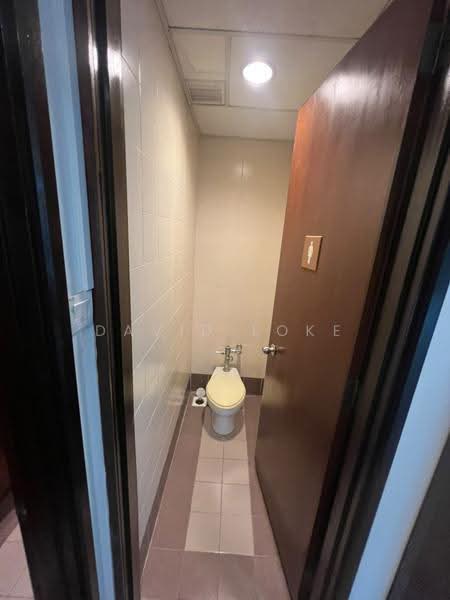 Office for Rent in Ampang (Kuala Lumpur) - David Loke - Bathroom - PropertyGuru.com.my