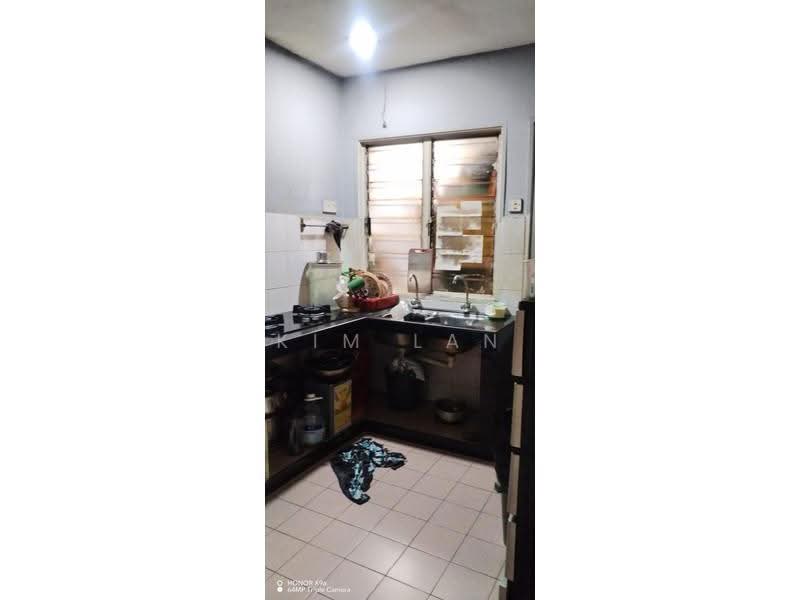 Shop for Sale in Puchong (Selangor) - Kim Lan Liw - Kitchen - PropertyGuru.com.my