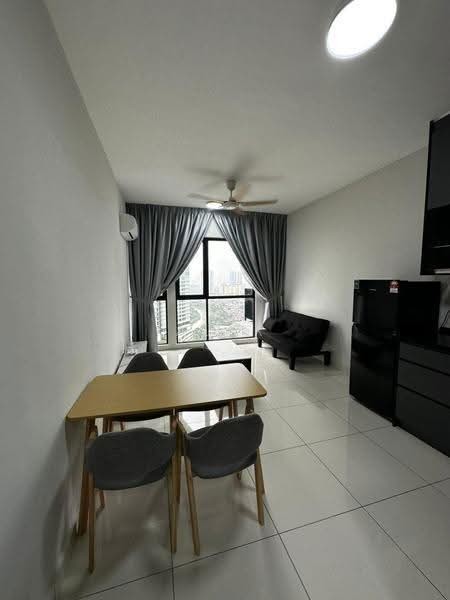 Kediaman Servis untuk Dijual di Nest 2 Residences - Alex Low - Living Room - PropertyGuru.com.my