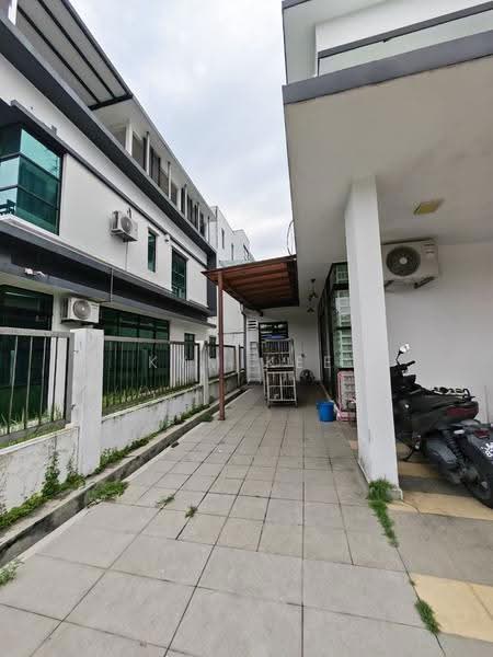 Rumah Kluster untuk Dijual di Skudai (Johor) - Kym Kee - Exterior - PropertyGuru.com.my
