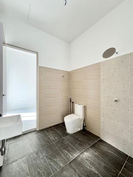 Bungalow House untuk Dijual di Tapah (Perak) - Mr Chee - Bathroom - PropertyGuru.com.my