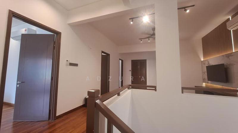 Semi-Detached House for Sale in Alam Impian (Shah Alam) - Adzura Zamedin - Corridor - PropertyGuru.com.my