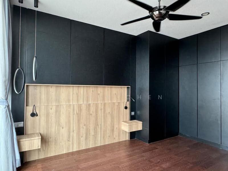 Kondominium untuk Dijual di The Fennel - Kelvin Chen - Bedroom - PropertyGuru.com.my