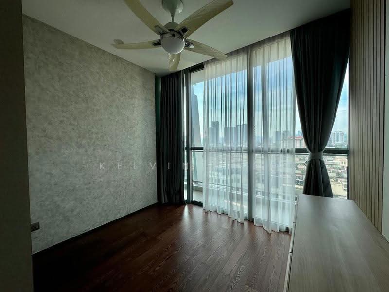 Kondominium untuk Dijual di The Fennel - Kelvin Chen - Bedroom - PropertyGuru.com.my