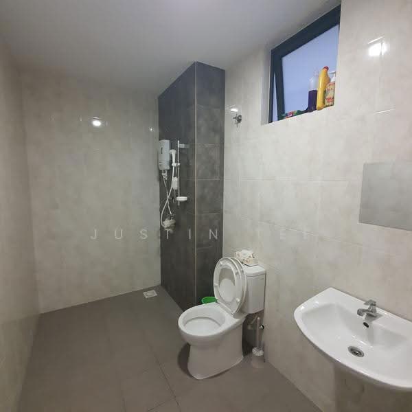 Condominium for Rent at Vista Bangi - Justin Tee - Bathroom - PropertyGuru.com.my