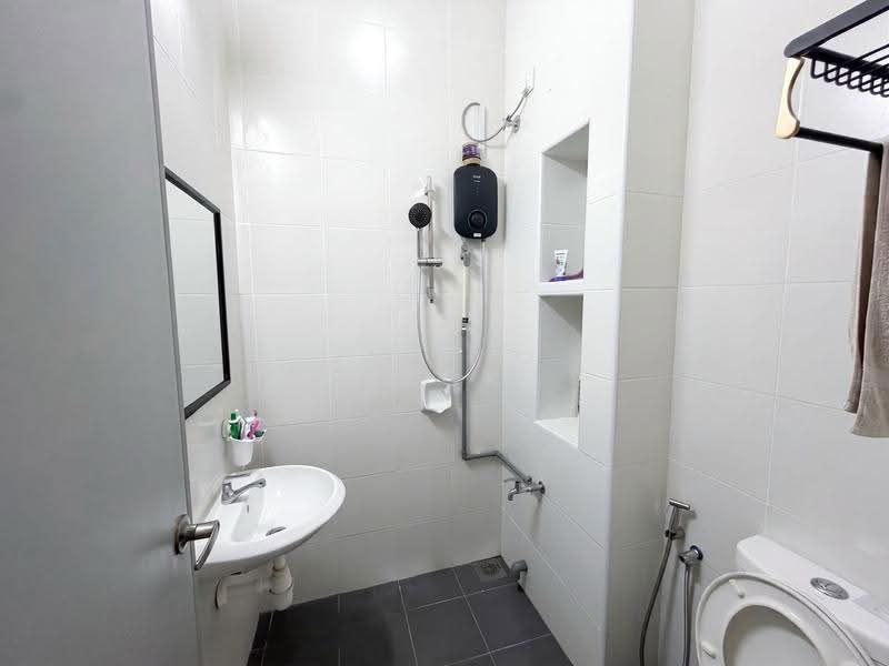 2-storey Terraced House for Sale in Setia Eco Village (Gelang Patah) - Jack Chai - Bathroom - PropertyGuru.com.my