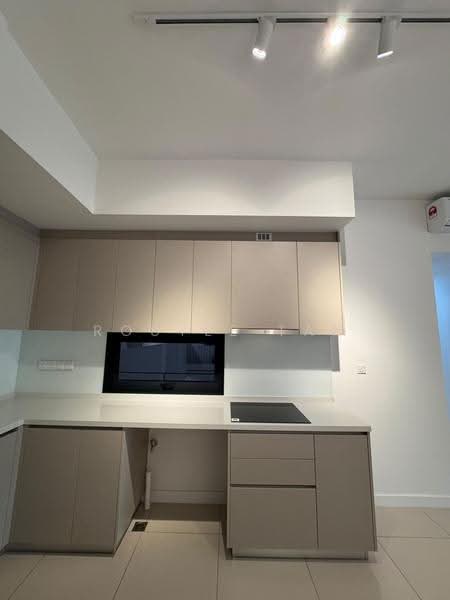 Kondominium untuk Dijual di Skyline KL - Rouyee Tan - Kitchen - PropertyGuru.com.my