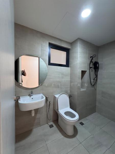 Kondominium untuk Dijual di Skyline KL - Rouyee Tan - Bathroom - PropertyGuru.com.my