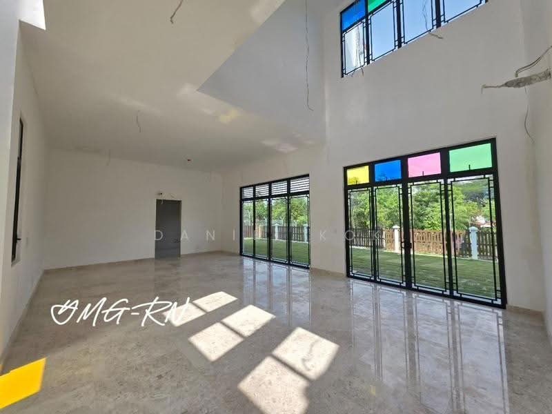 Bungalow House for Sale in Setia Eco Park (Setia Alam) - Daniel Kok - Living Room - PropertyGuru.com.my