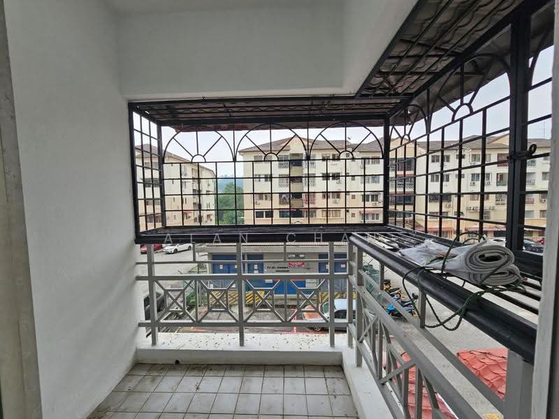 Apartment for Sale at Sri Cempaka (Puchong Jaya) - Alan Chan - Balcony - PropertyGuru.com.my