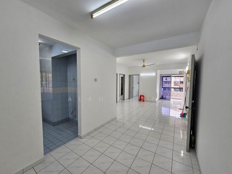 Apartment for Sale at Sri Cempaka (Puchong Jaya) - Alan Chan - Living Room - PropertyGuru.com.my