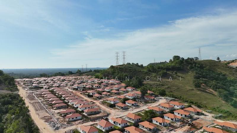 Bungalow House for Sale in Kampung Bukit Kapar (Kapar) - Jonathan Chai - PropertyGuru.com.my