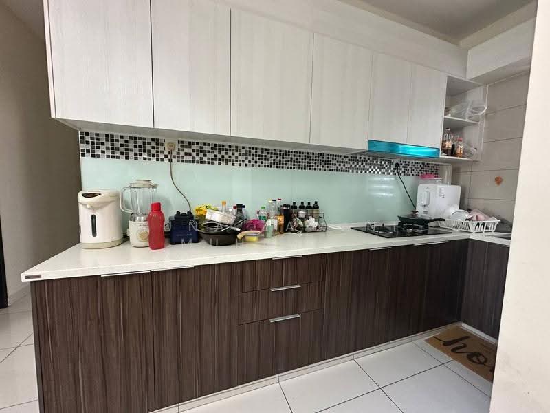 Kondominium untuk Dijual di Aura Residence - Muna Zawani Muhamad - Kitchen - PropertyGuru.com.my