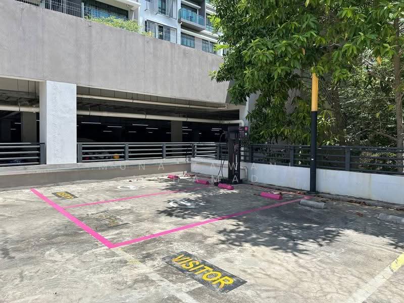 Kondominium untuk Dijual di Aura Residence - Muna Zawani Muhamad - Car Park - PropertyGuru.com.my