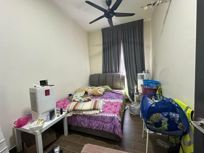 Kondominium untuk Dijual di Aura Residence - Muna Zawani Muhamad - Bedroom - PropertyGuru.com.my
