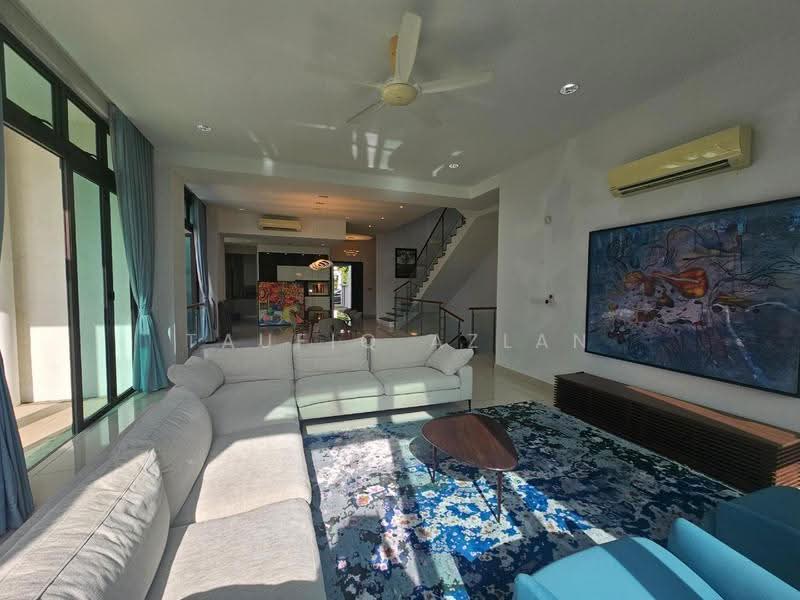 Rumah Berkembar untuk Dijual di Putrajaya (Putrajaya) - Taufiq Azlan - Living Room - PropertyGuru.com.my