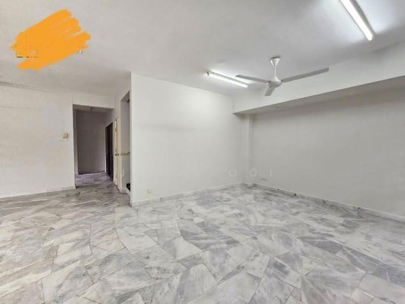 2-storey Terraced House for Sale in Putra Heights (Subang Jaya) - Jason Ooi - Living Room - PropertyGuru.com.my