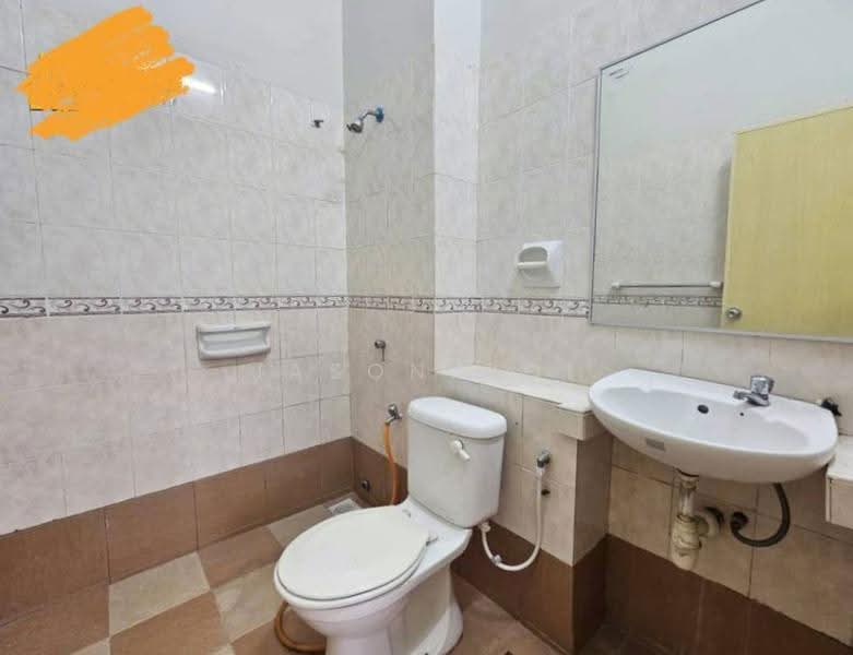 2-storey Terraced House for Sale in Putra Heights (Subang Jaya) - Jason Ooi - Bathroom - PropertyGuru.com.my