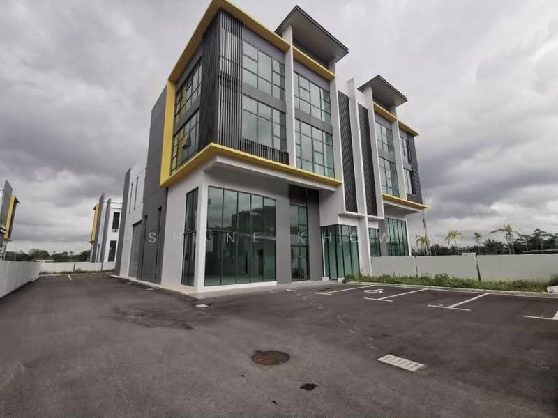Kilang Berkembar untuk Disewa di Bandar Serenia (Dengkil) - Shane Khow - Exterior - PropertyGuru.com.my