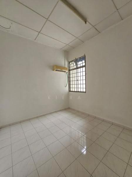 Flat for Sale at Taman Cheng Ria - Kiera Wong - Interior - PropertyGuru.com.my