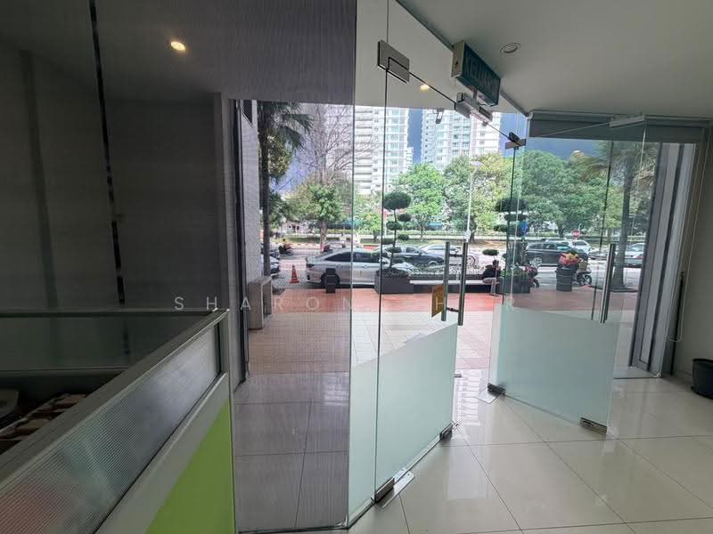 Shop / Office for Rent in Bayan Baru (Penang) - Sharon Khor - Entrance - PropertyGuru.com.my