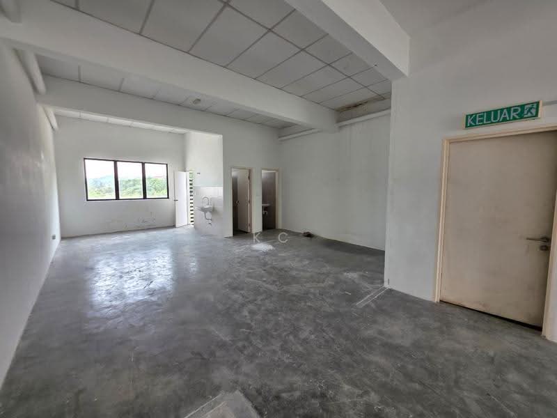 Shop / Office for Rent in Mantin (Negeri Sembilan) - KC Lo - Interior - PropertyGuru.com.my