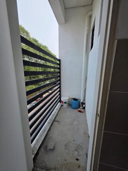 Shop / Office for Rent in Mantin (Negeri Sembilan) - KC Lo - Balcony - PropertyGuru.com.my