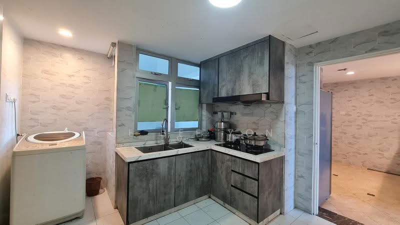 Condominium for Rent at Bayu Angkasa - Tee Bee Yong - Kitchen - PropertyGuru.com.my