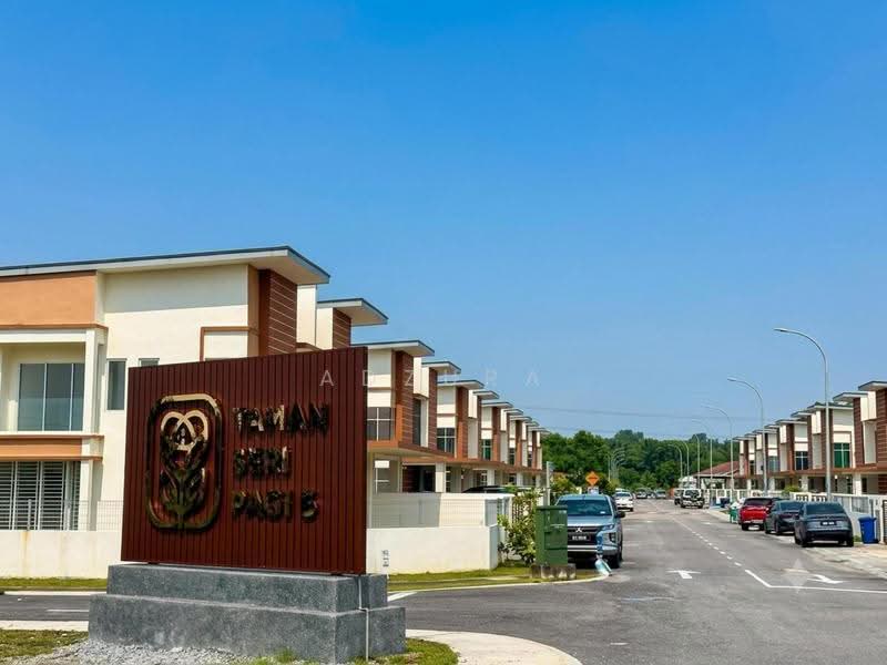 Rumah Berkembar untuk Dijual di Klang (Selangor) - Adzura Zamedin - Exterior - PropertyGuru.com.my
