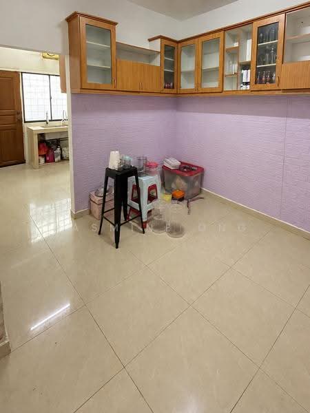 1-storey Terraced House for Sale in Taman Kepong (Kepong) - Jasmine Ong - Kitchen - PropertyGuru.com.my