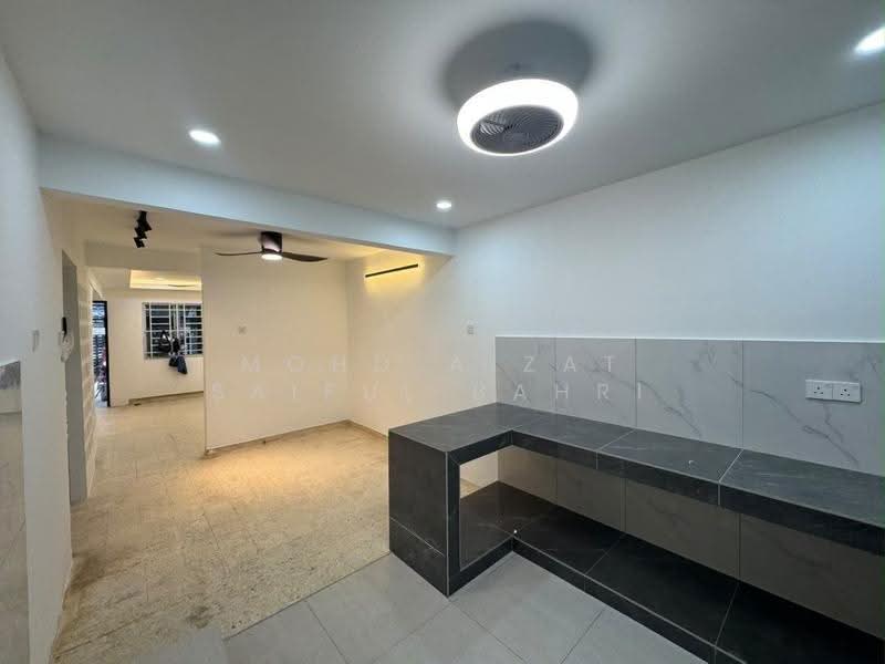 2-storey Terraced House for Sale in Taman Sri Muda (Shah Alam) - Mohd Aizat Saiful Bahri - Interior - PropertyGuru.com.my