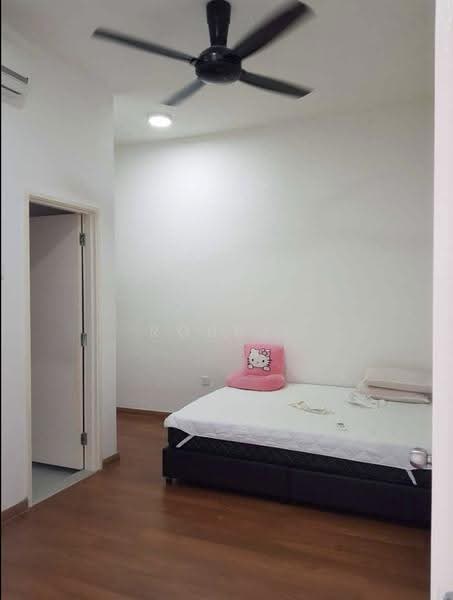 Pangsapuri untuk Disewa di Nusa Heights (Nusa Puncak) - Robbie Tan - Bedroom - PropertyGuru.com.my