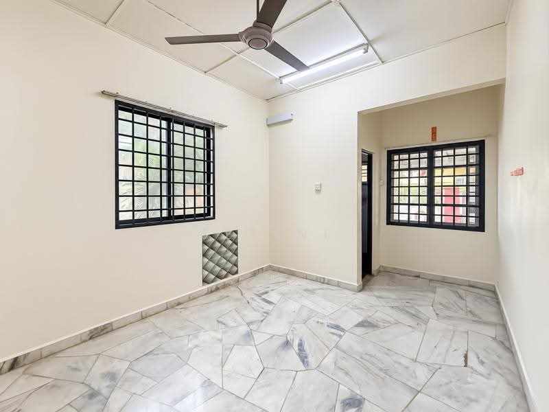 Rumah Teres 1-Tingkat untuk Disewa di Taman Skudai Baru (Skudai) - Serene Chua - Interior - PropertyGuru.com.my