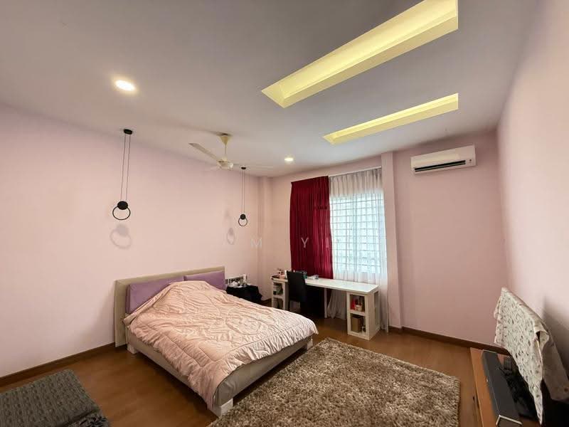 Rumah Berkembar untuk Dijual di Seksyen U10 (Shah Alam) - Tom Yip - Bedroom - PropertyGuru.com.my