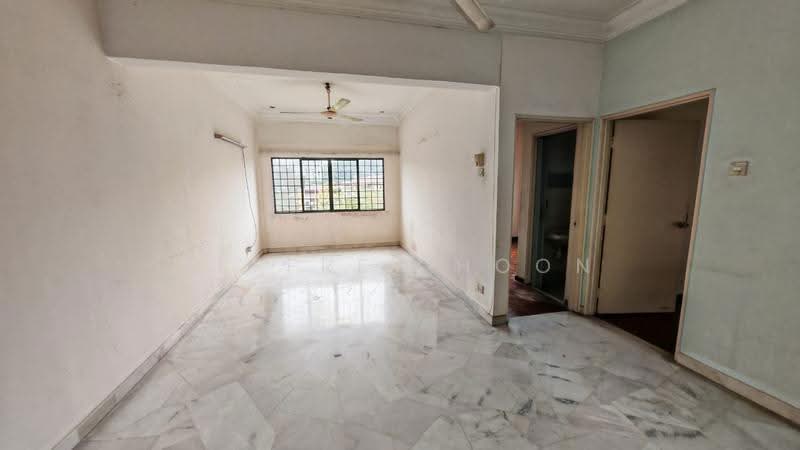 Apartment for Sale at Vista Wira 1 & 2 - Jeffrey Hoon - Living Room - PropertyGuru.com.my