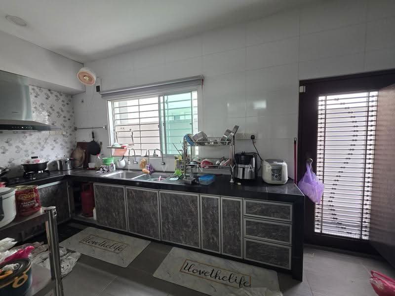 Semi-Detached House for Sale in Klang (Selangor) - Kelven Yap - Kitchen - PropertyGuru.com.my