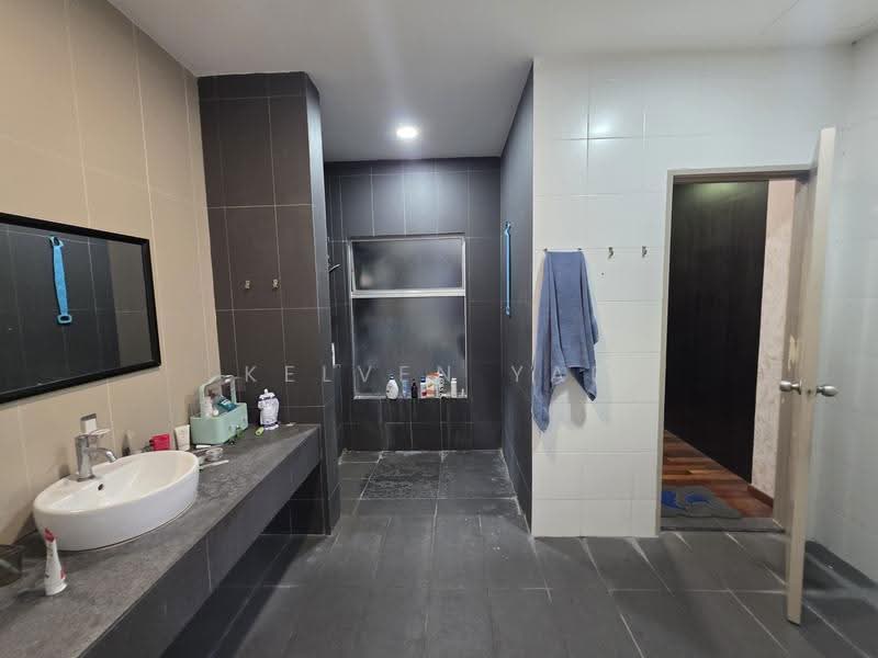 Semi-Detached House for Sale in Klang (Selangor) - Kelven Yap - PropertyGuru.com.my