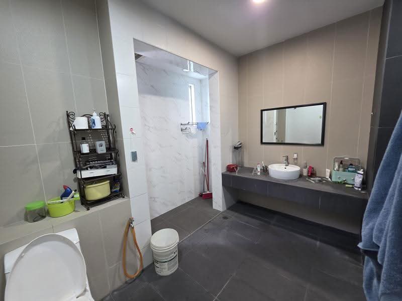 Semi-Detached House for Sale in Klang (Selangor) - Kelven Yap - PropertyGuru.com.my