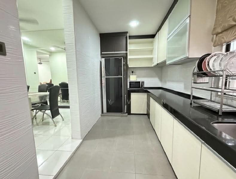 Terraced House for Sale in Kajang (Selangor) - Danny Voon - Kitchen - PropertyGuru.com.my