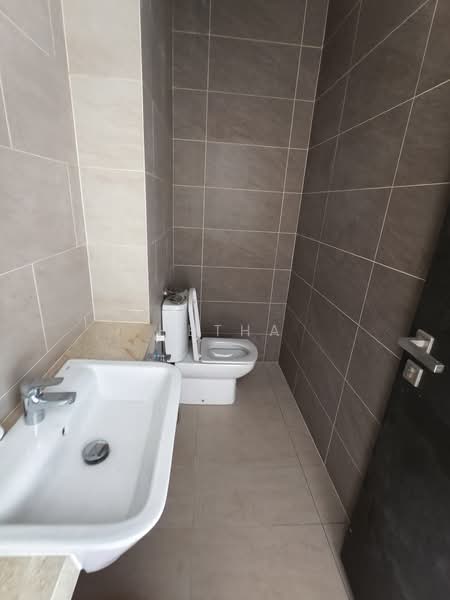 3-storey Terraced House for Rent in Taman Melawati (Ulu Kelang) - Hetha Chan - Bathroom - PropertyGuru.com.my