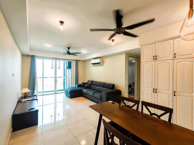 Kediaman Servis untuk Dijual di Temasya 8 - Jonathan Raj - Living Room - PropertyGuru.com.my