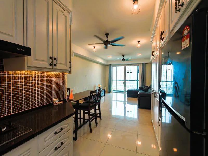 Kediaman Servis untuk Dijual di Temasya 8 - Jonathan Raj - Kitchen - PropertyGuru.com.my