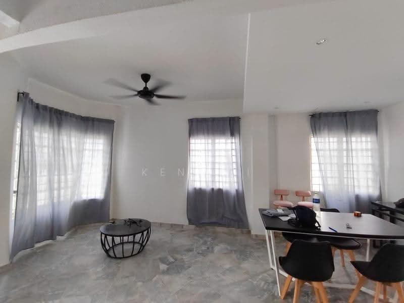 2-storey Terraced House for Sale in Usj 1 (Subang Jaya) - Ken Lai - Living Room - PropertyGuru.com.my