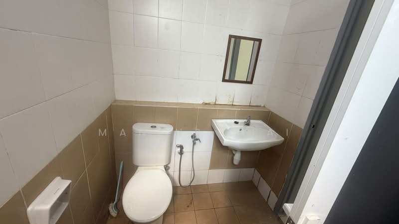 Condominium for Rent at Aman Heights Condominium - Mantus Chai - PropertyGuru.com.my