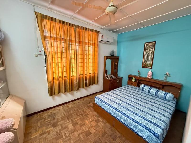 2-storey Terraced House for Sale in Bukit Sentosa (Rawang) - Tom Yip - Bedroom - PropertyGuru.com.my
