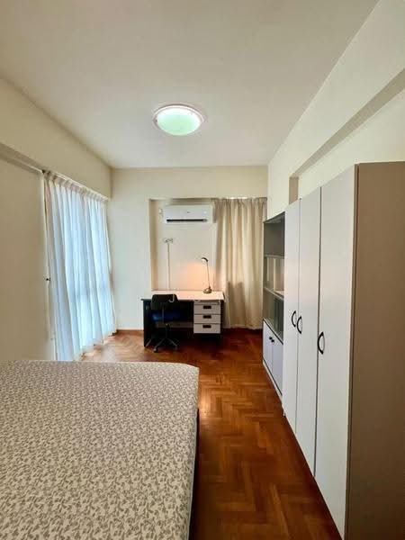 Pangsapuri untuk Disewa di Molek Pine 1 - Jun Wang - Bedroom - PropertyGuru.com.my