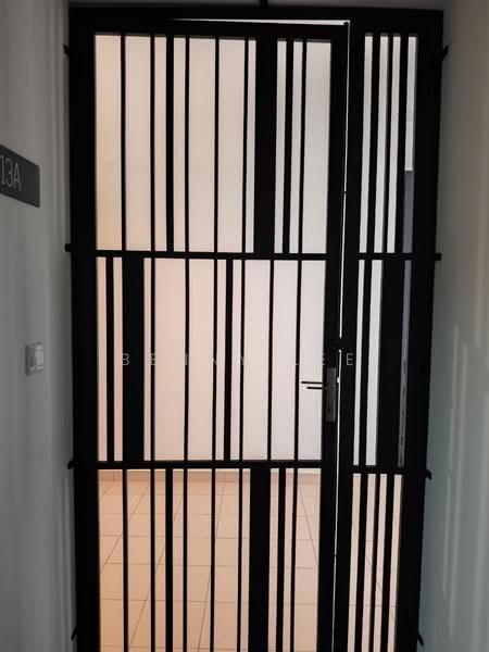 Kediaman Servis untuk Disewa di MKH Boulevard II - Benny Lee - Entrance - PropertyGuru.com.my