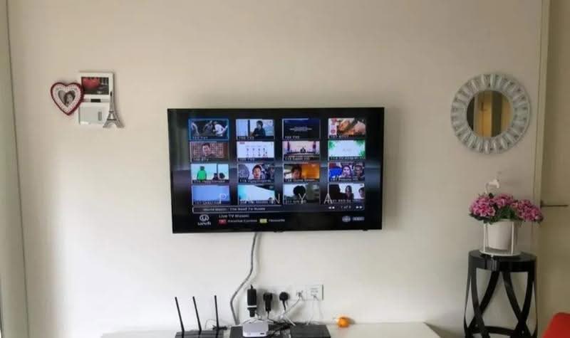 Kondominium untuk Dijual di By The Sea - Panya Rith - Living Room - PropertyGuru.com.my